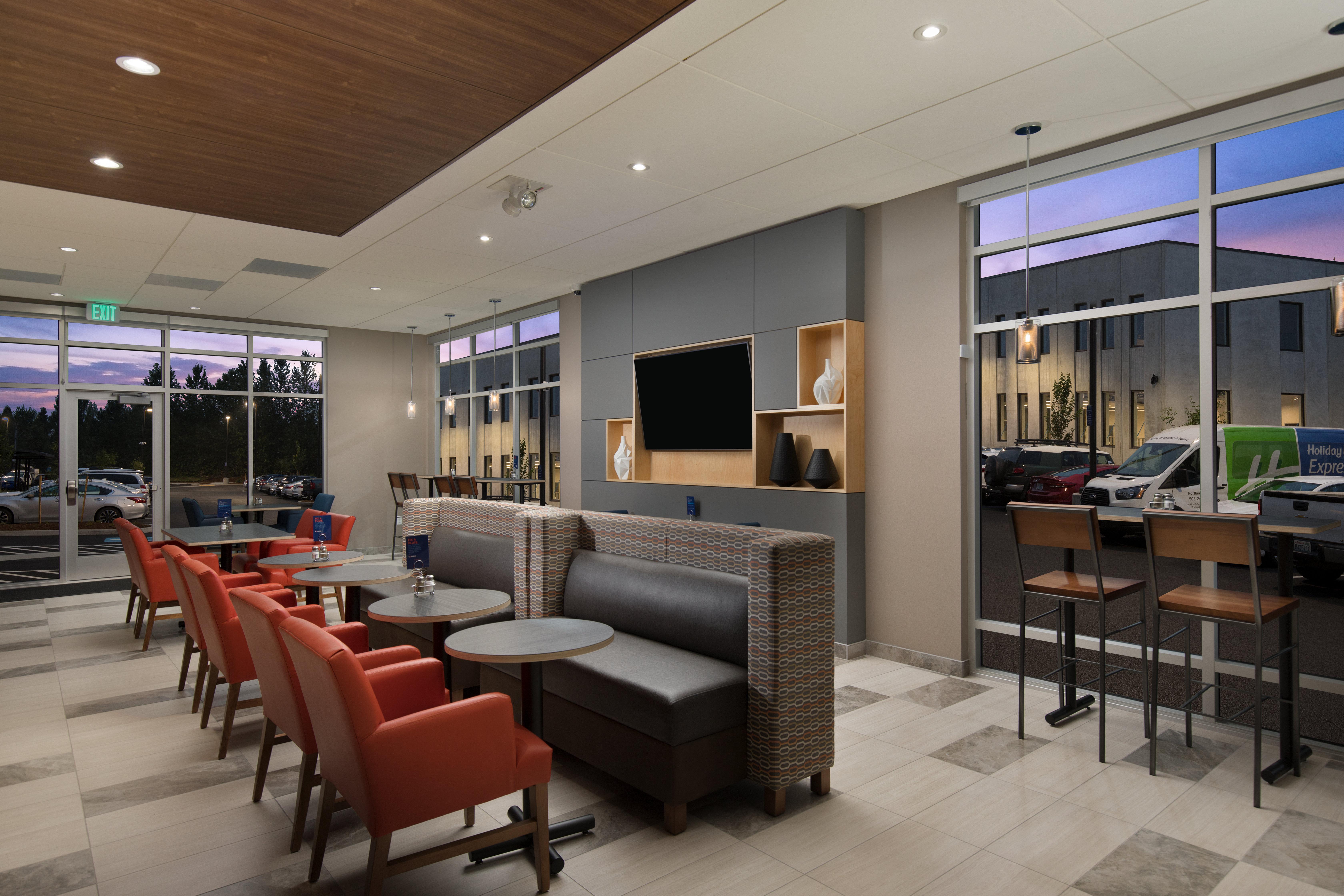 Holiday Inn Express & Suites - Portland Airport - Cascade Stn By Ihg Zewnętrze zdjęcie